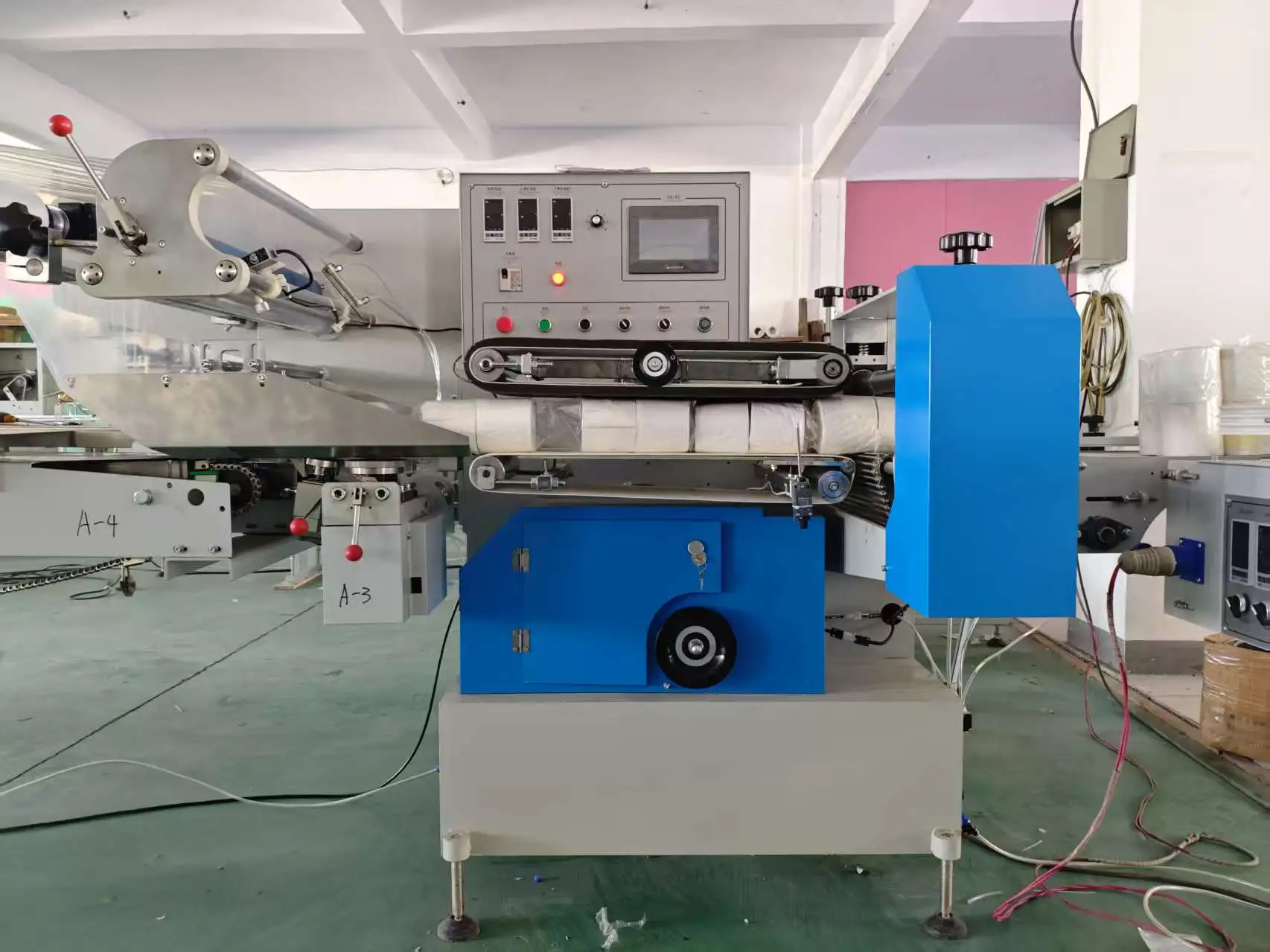 Toilet Tissue Packing Machine Toilet Tissue Packing Machine