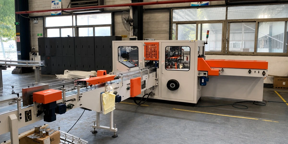 Napkin Wrapping Machine Napkin Wrapping Machine